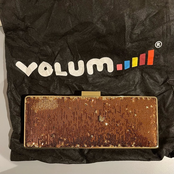 Volum Reversible GoldBronze Sequins Clutch - Picture 12 of 13
